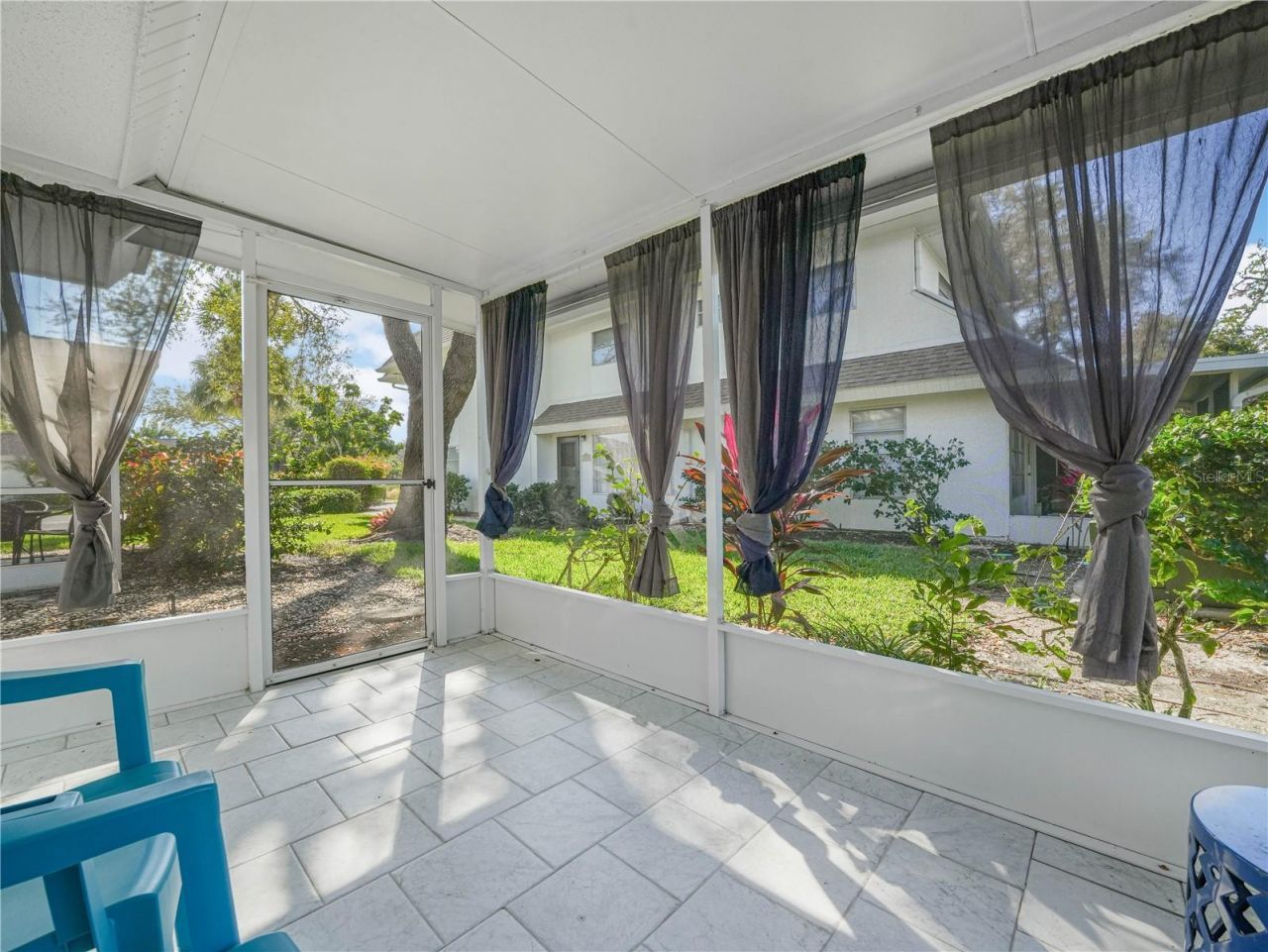 549 Sutton Place, Unit t 19, Longboat Key, FL 34228 Photo