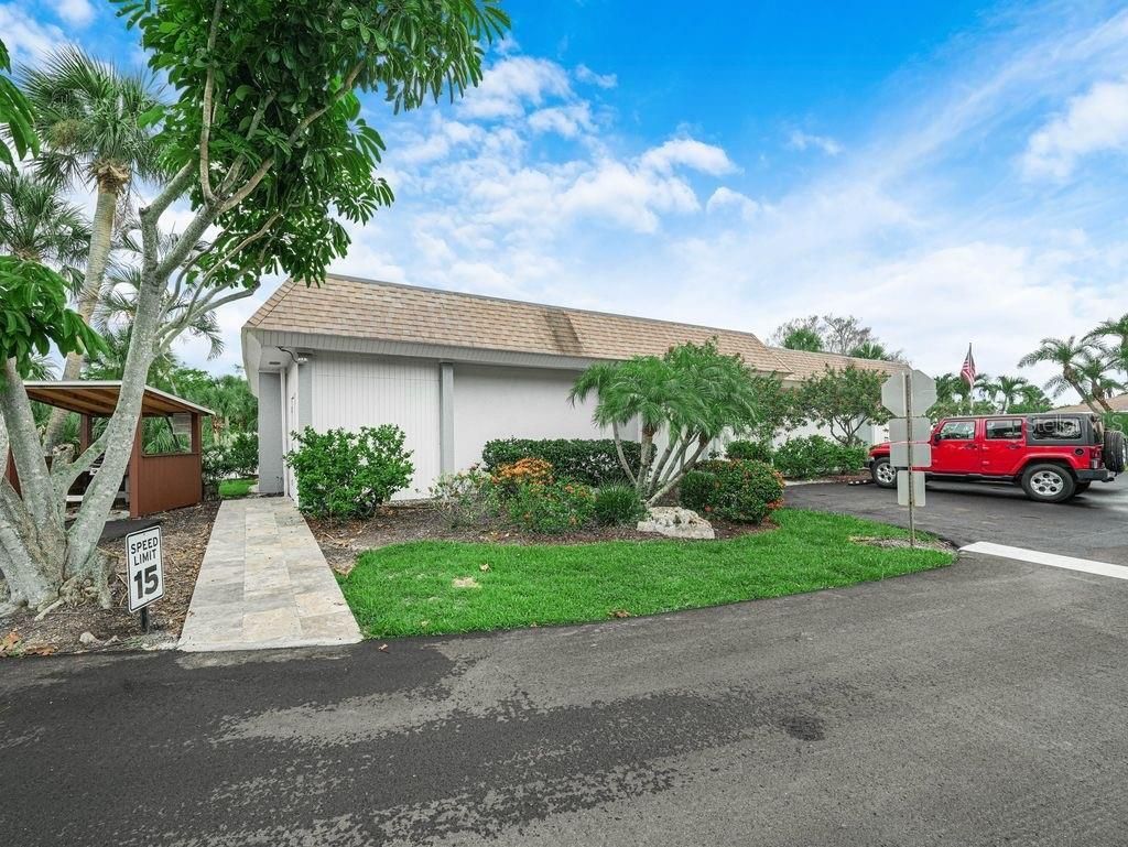 549 Sutton Place, Unit t 19, Longboat Key, FL 34228 Photo