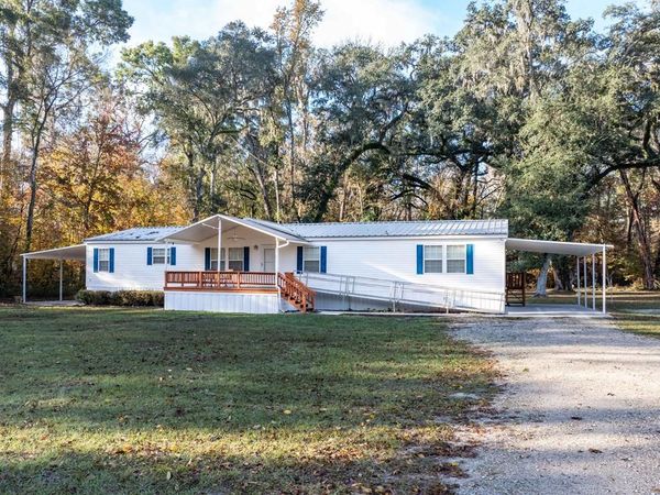 1366 SW Central, Ft. White, FL 32038