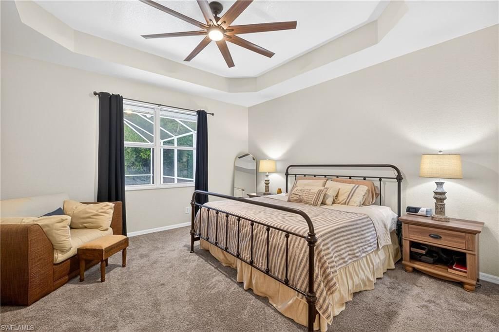 5791 Golden Gate Pkwy, Naples, FL 34116 Photo