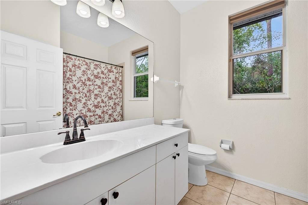 5791 Golden Gate Pkwy, Naples, FL 34116 Photo