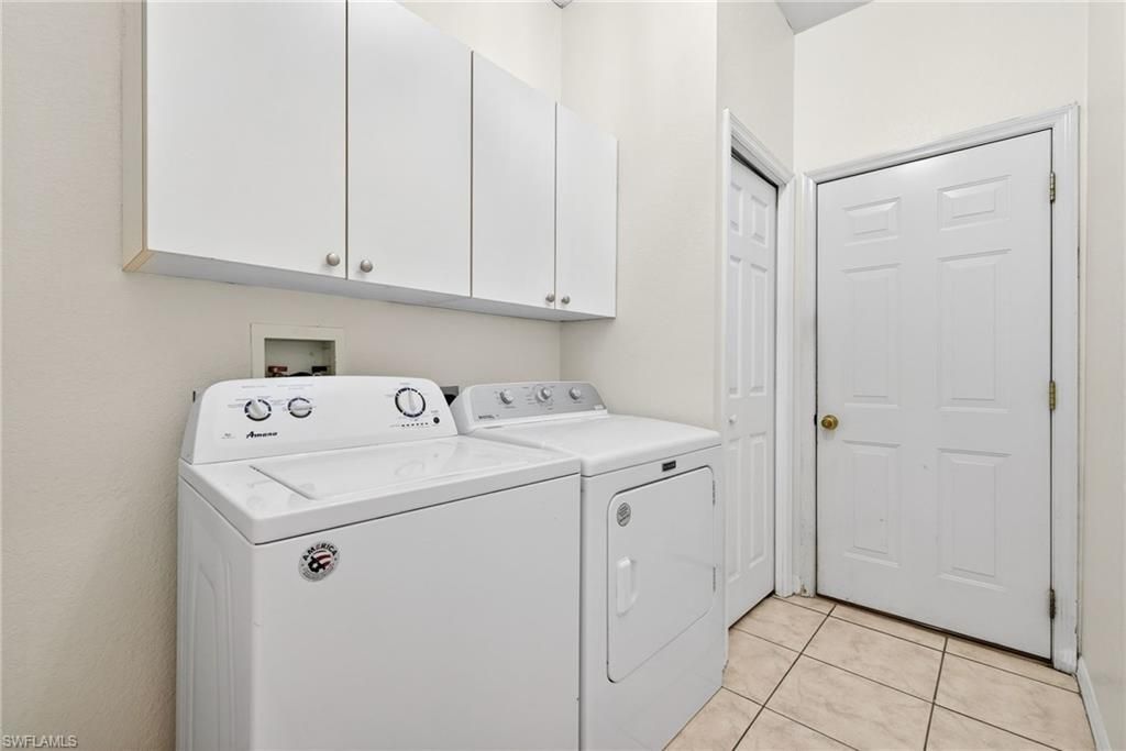 5791 Golden Gate Pkwy, Naples, FL 34116 Photo