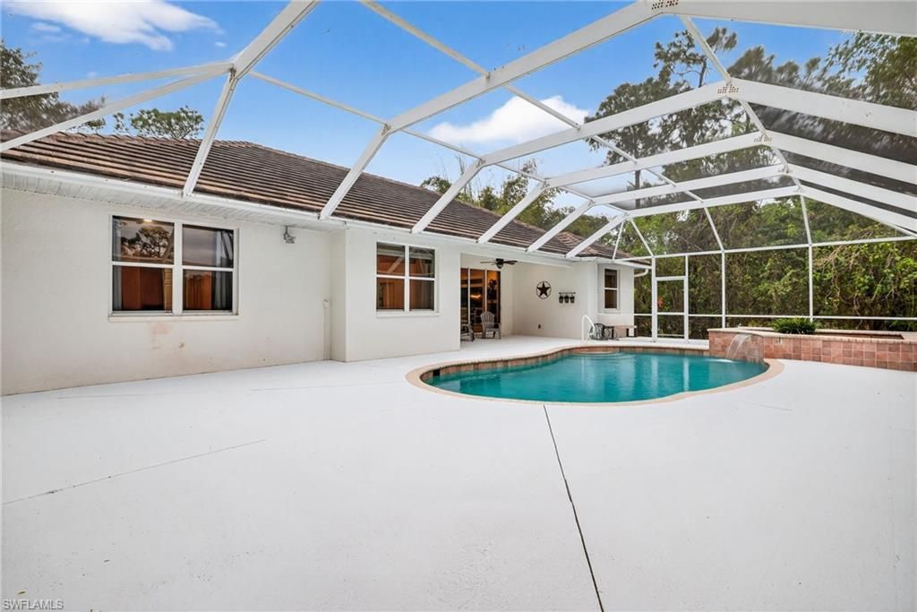 5791 Golden Gate Pkwy, Naples, FL 34116 Photo