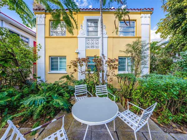 844 Jefferson Ave, Unit 2, Miami Beach, FL 33139