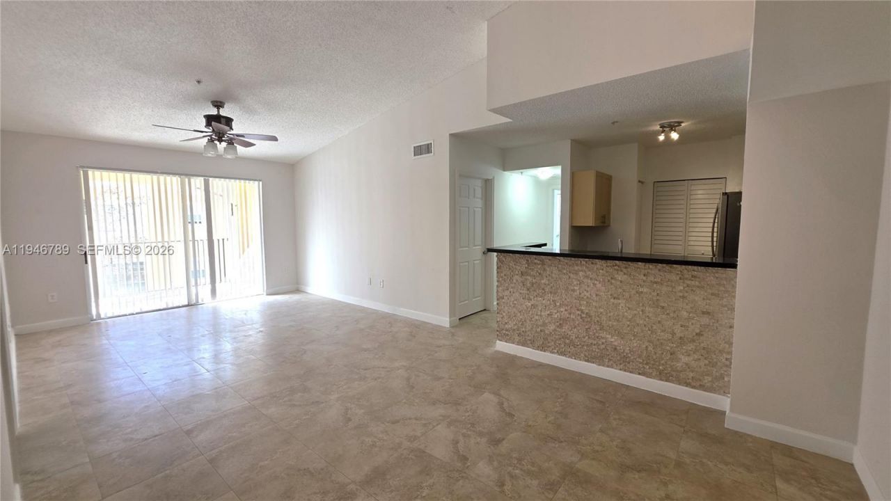 2090 W Preserve Wy, Unit 301, Miramar, FL 33025 Photo