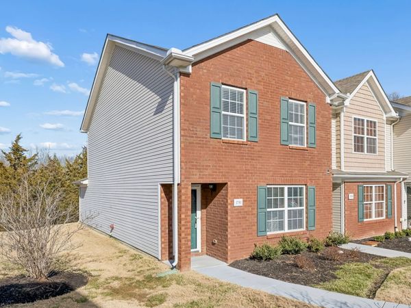 1791 Red Jacket Dr, Antioch, TN 37013