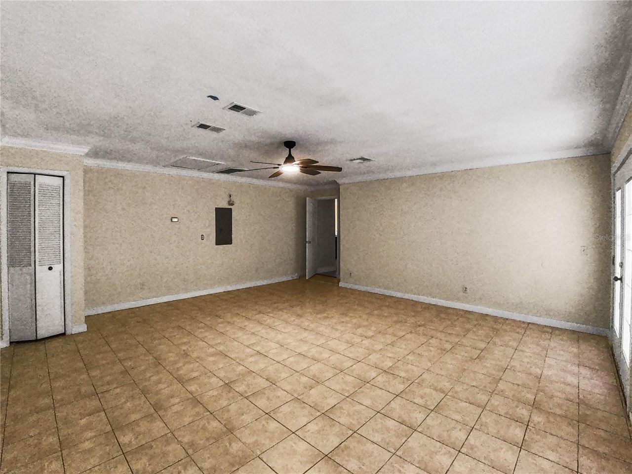 8341 Paddlewheel Street, Tampa, FL 33637 Photo