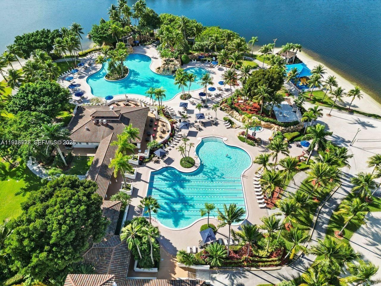 10730 NW 66th St, Unit 502, Doral, FL 33178 Photo