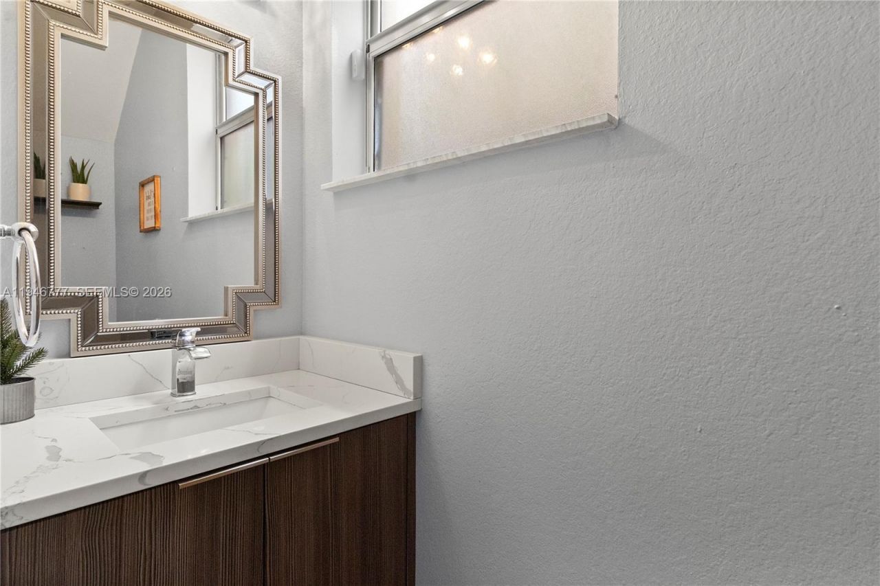 2429 SW 153rd Pass, Miami, FL 33185 Photo