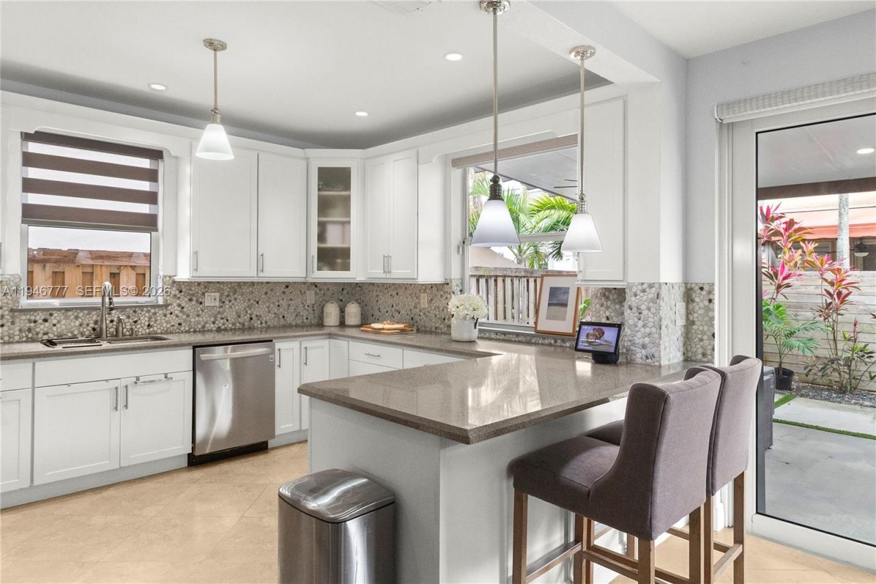 2429 SW 153rd Pass, Miami, FL 33185 Photo