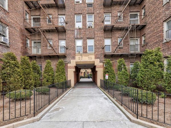 48-35 43 Street, Unit 4C, Woodside, NY 11377
