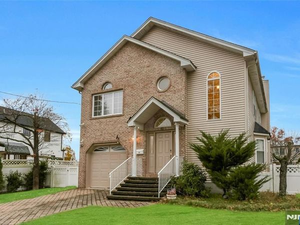 12 Belmont Avenue, EMERSON, NJ 07630