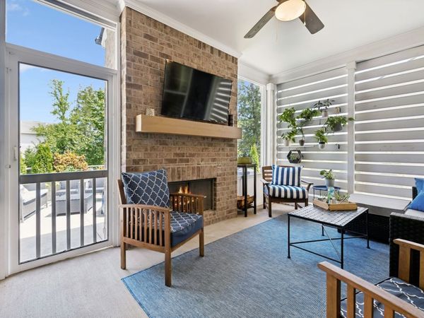 6421 Desmond Ave, Murfreesboro, TN 37128