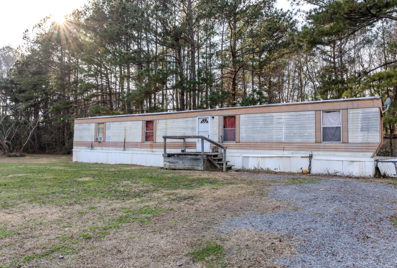 1237 Bethera Road Photo 15