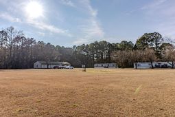 1237 Bethera Road photo 4