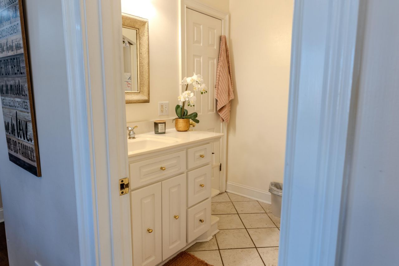 1237 Bethera Road Photo 33