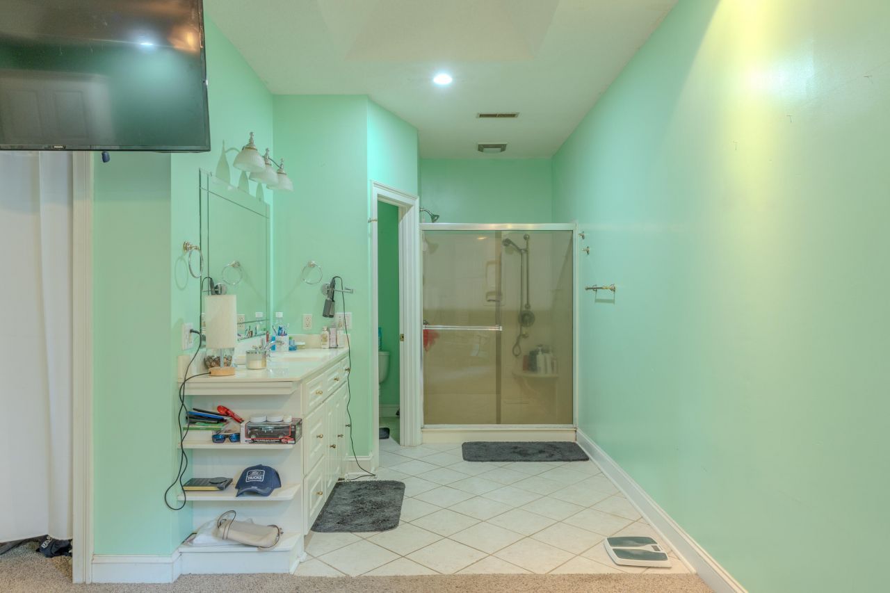 1237 Bethera Road Photo 40