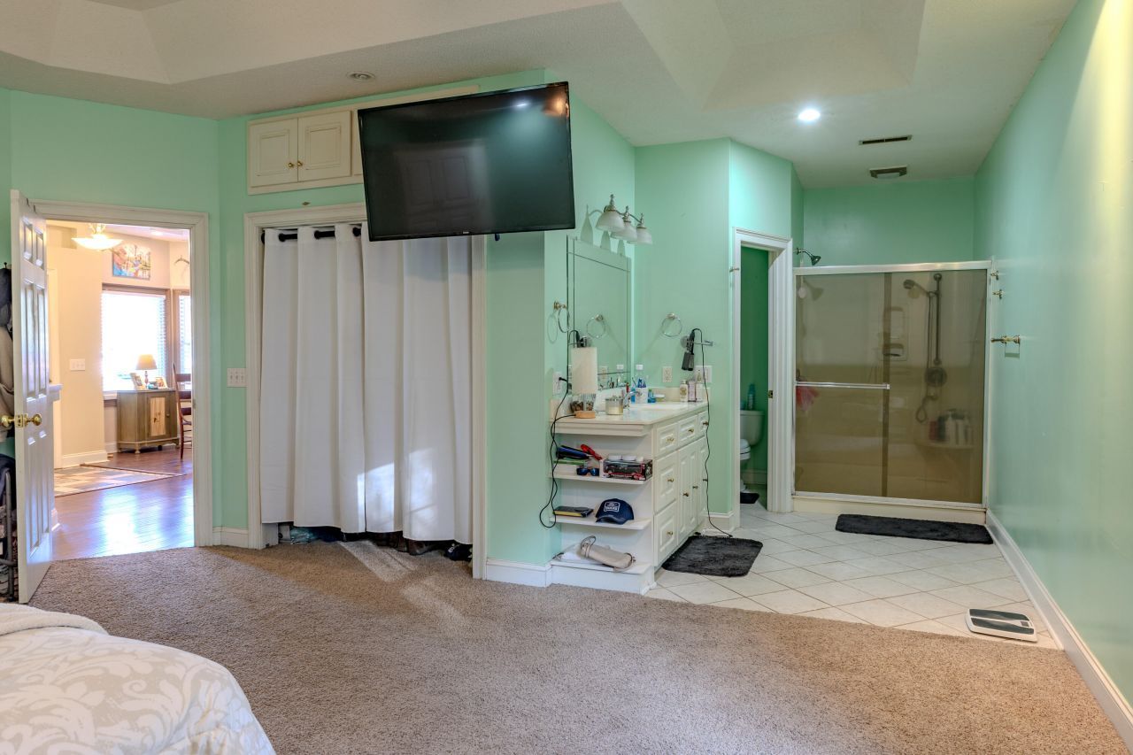 1237 Bethera Road Photo 44