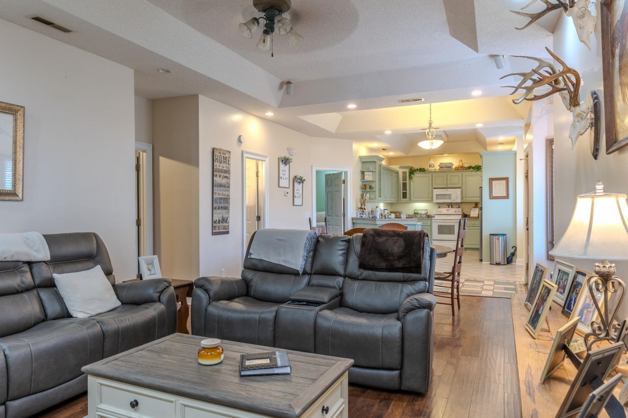 1237 Bethera Road Photo 50