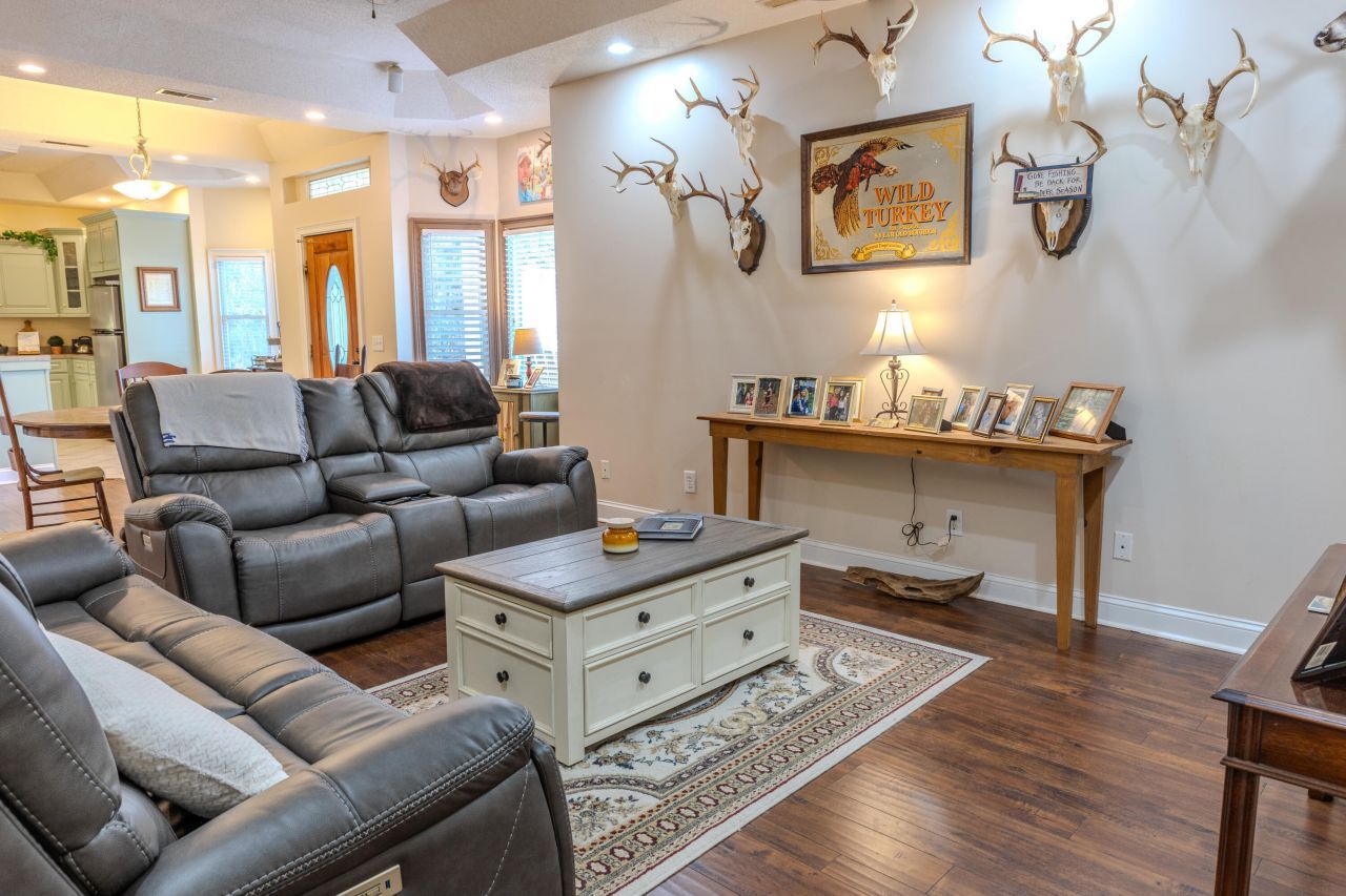 1237 Bethera Road Photo 52