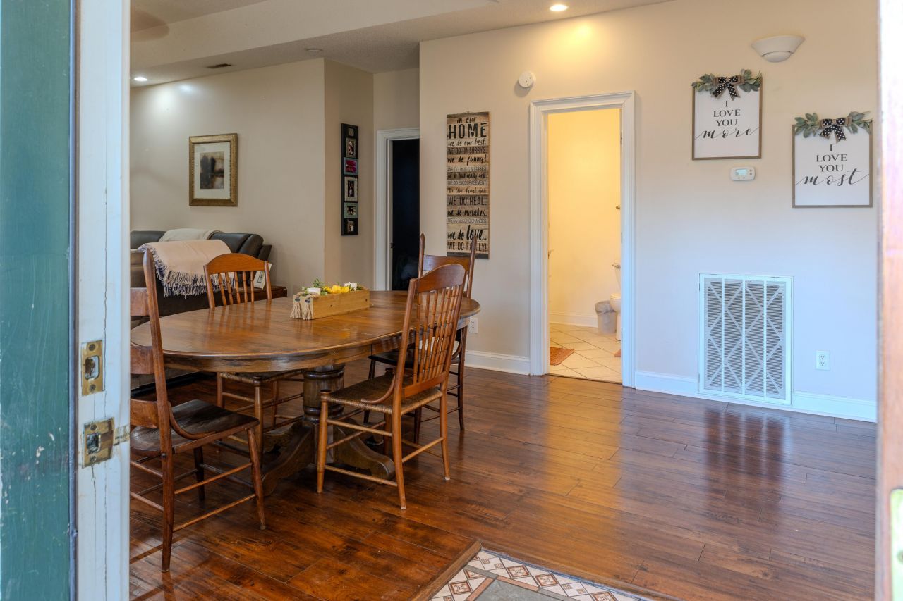 1237 Bethera Road Photo 56