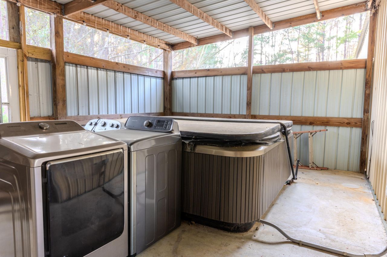 1237 Bethera Road Photo 61