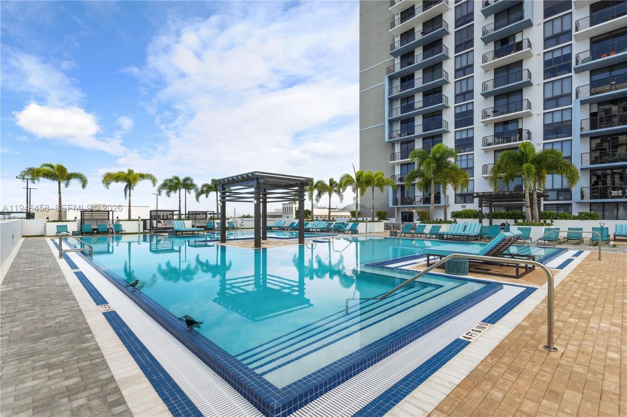 5350 NW 84th Ave, Unit 2004, Doral, FL 33166 Photo