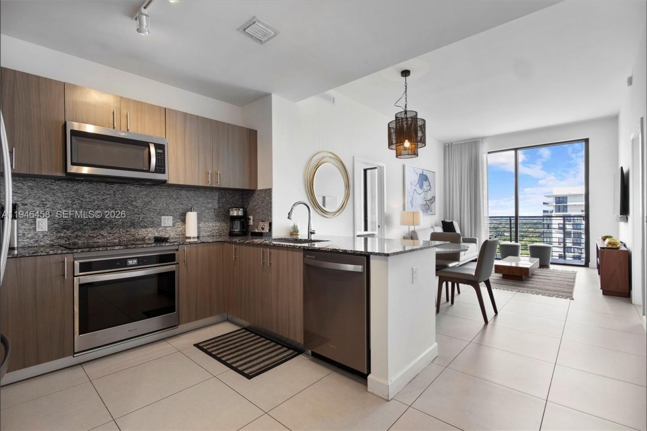 5350 NW 84th Ave, Unit 2004, Doral, FL 33166 Photo