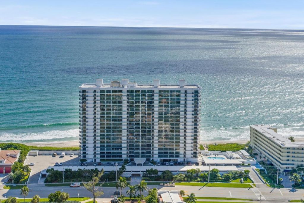 250 S Ocean Boulevard, Unit 14e, Boca Raton, FL 33432 Photo