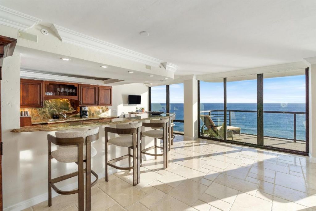 250 S Ocean Boulevard, Unit 14e, Boca Raton, FL 33432 Photo