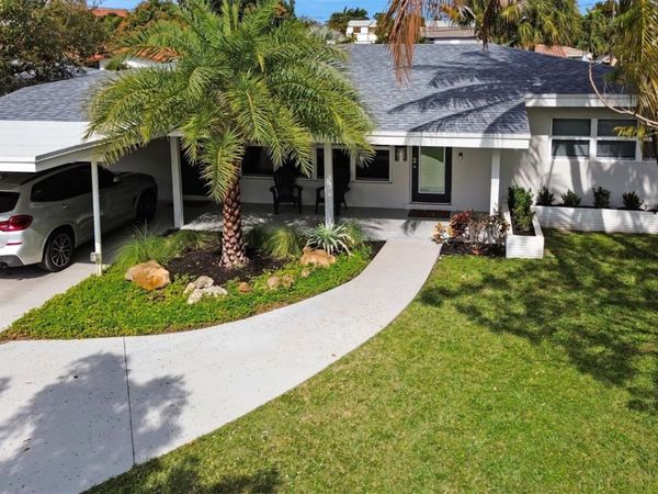 833 NE 17th Ct, Fort Lauderdale, FL 33305