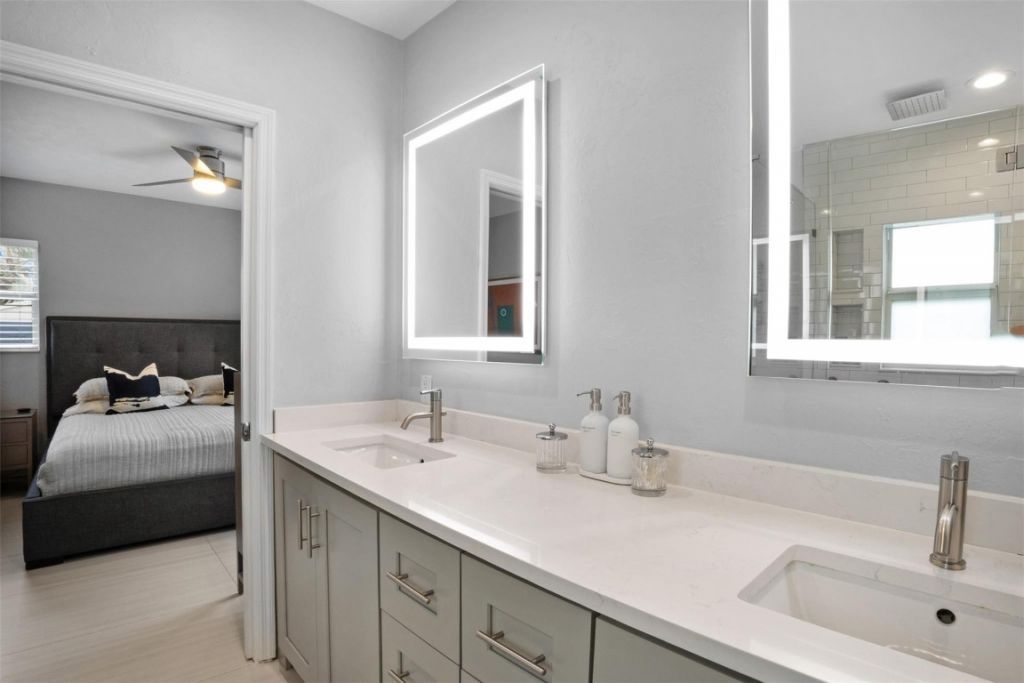 833 NE 17th Court, Fort Lauderdale, FL 33305 Photo