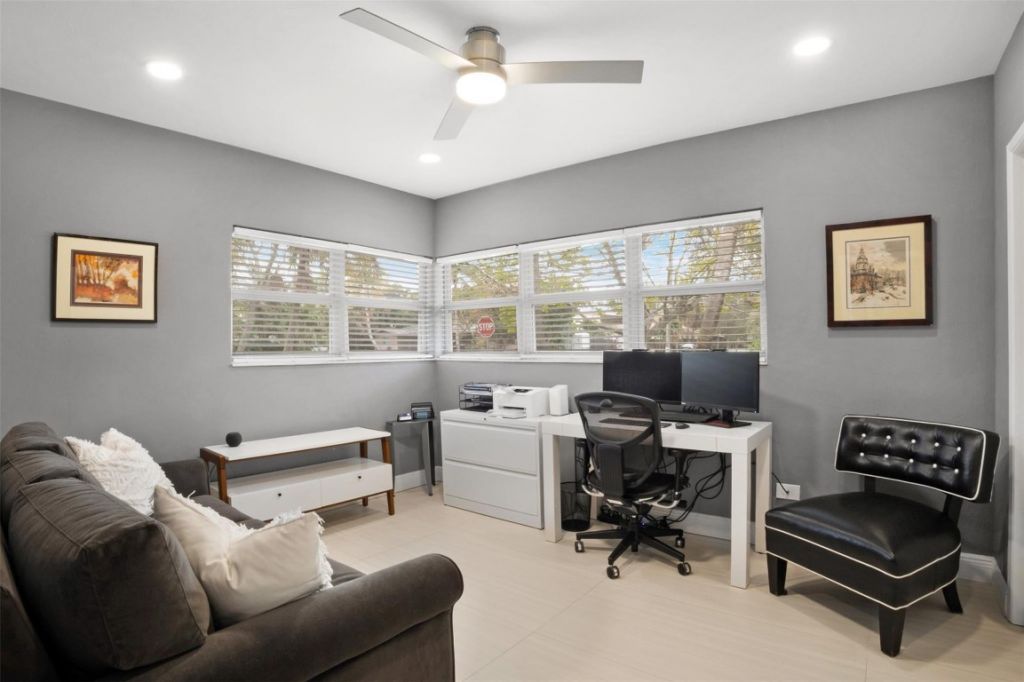 833 NE 17th Court, Fort Lauderdale, FL 33305 Photo