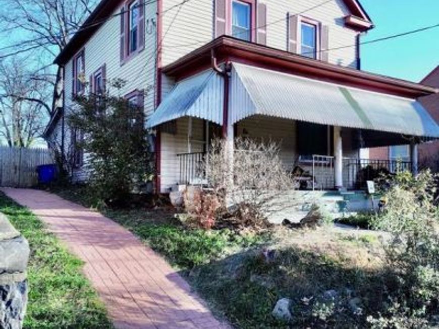 8 N Virginia Avenue, Brunswick, MD 21716 Main Photo