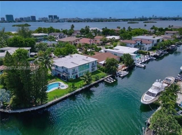 2640 NE 135th St, Unit 312, North Miami, FL 33181 Photo