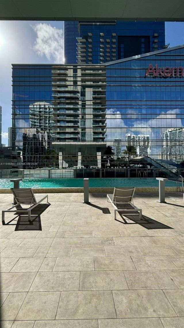 68 SE 6 , Unit 2504, Miami, FL 33131 Photo