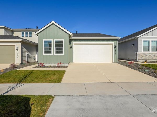14742 Wing Spread Dr, Caldwell, ID 83607