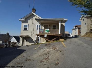 665 Price Street, Morgantown, WV 26505