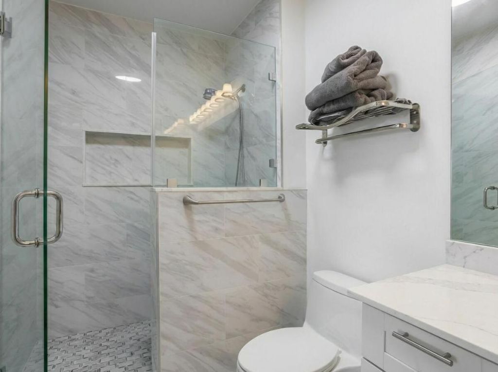 300 S Australian Avenue, Unit 1408, West Palm Beach, FL 33401 Photo