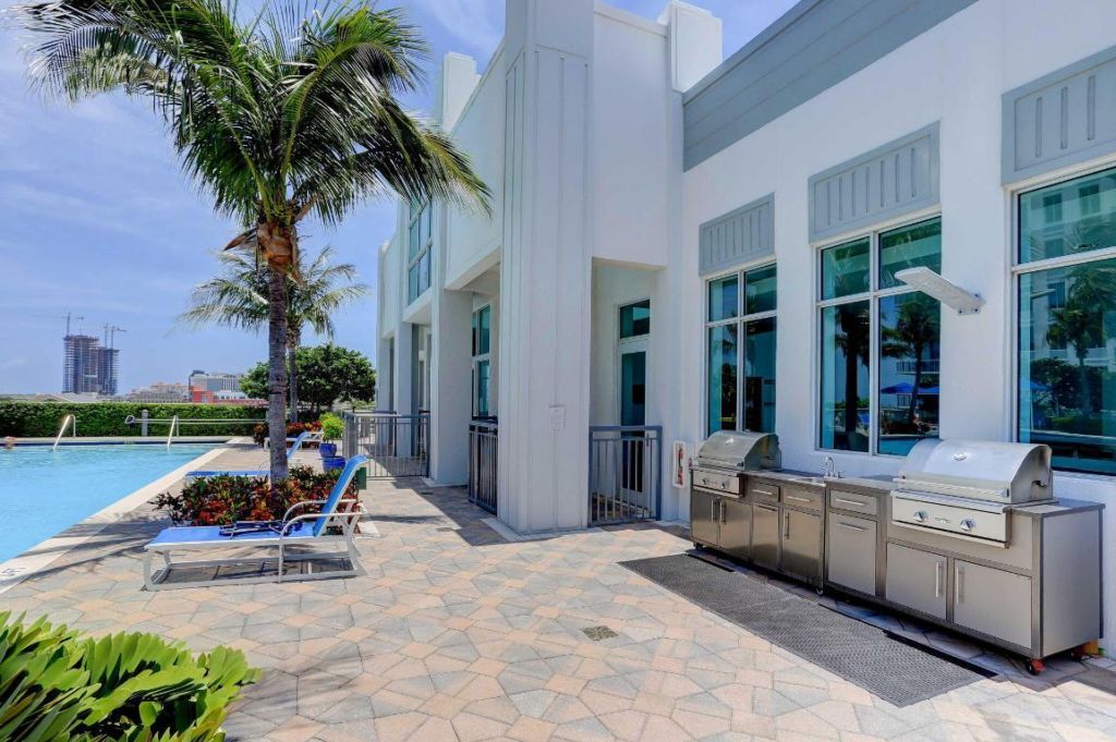 300 S Australian Avenue, Unit 1408, West Palm Beach, FL 33401 Photo