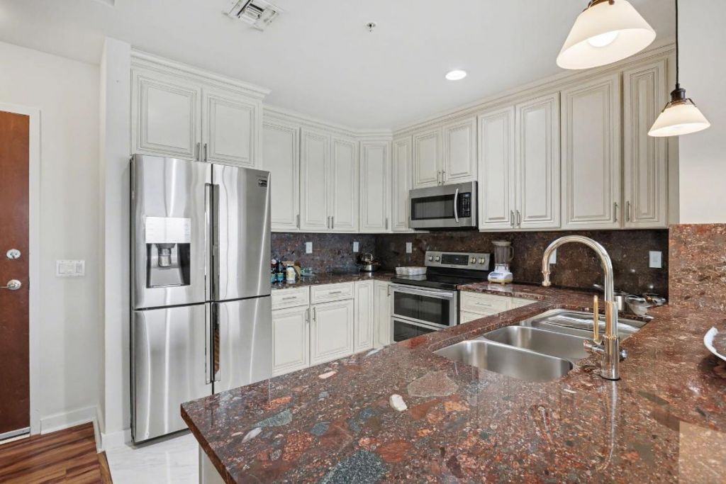 300 S Australian Avenue, Unit 1408, West Palm Beach, FL 33401 Photo