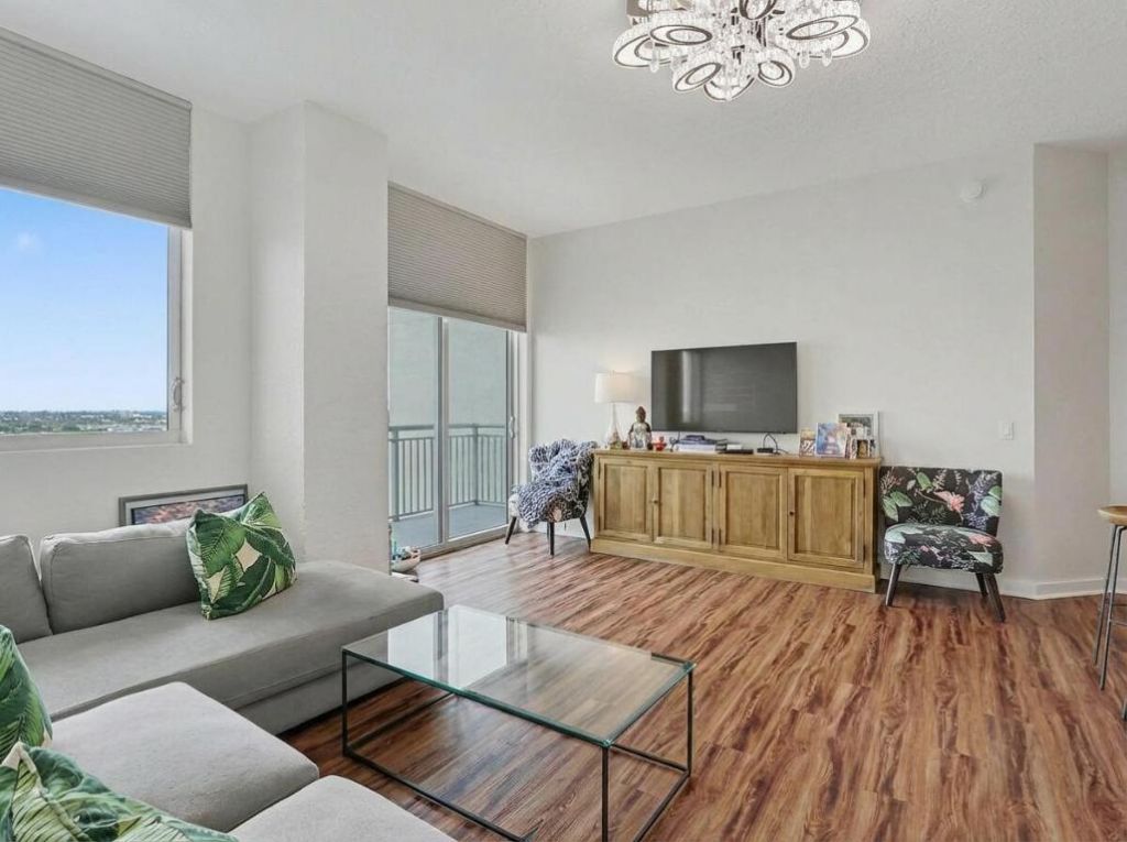 300 S Australian Avenue, Unit 1408, West Palm Beach, FL 33401 Photo