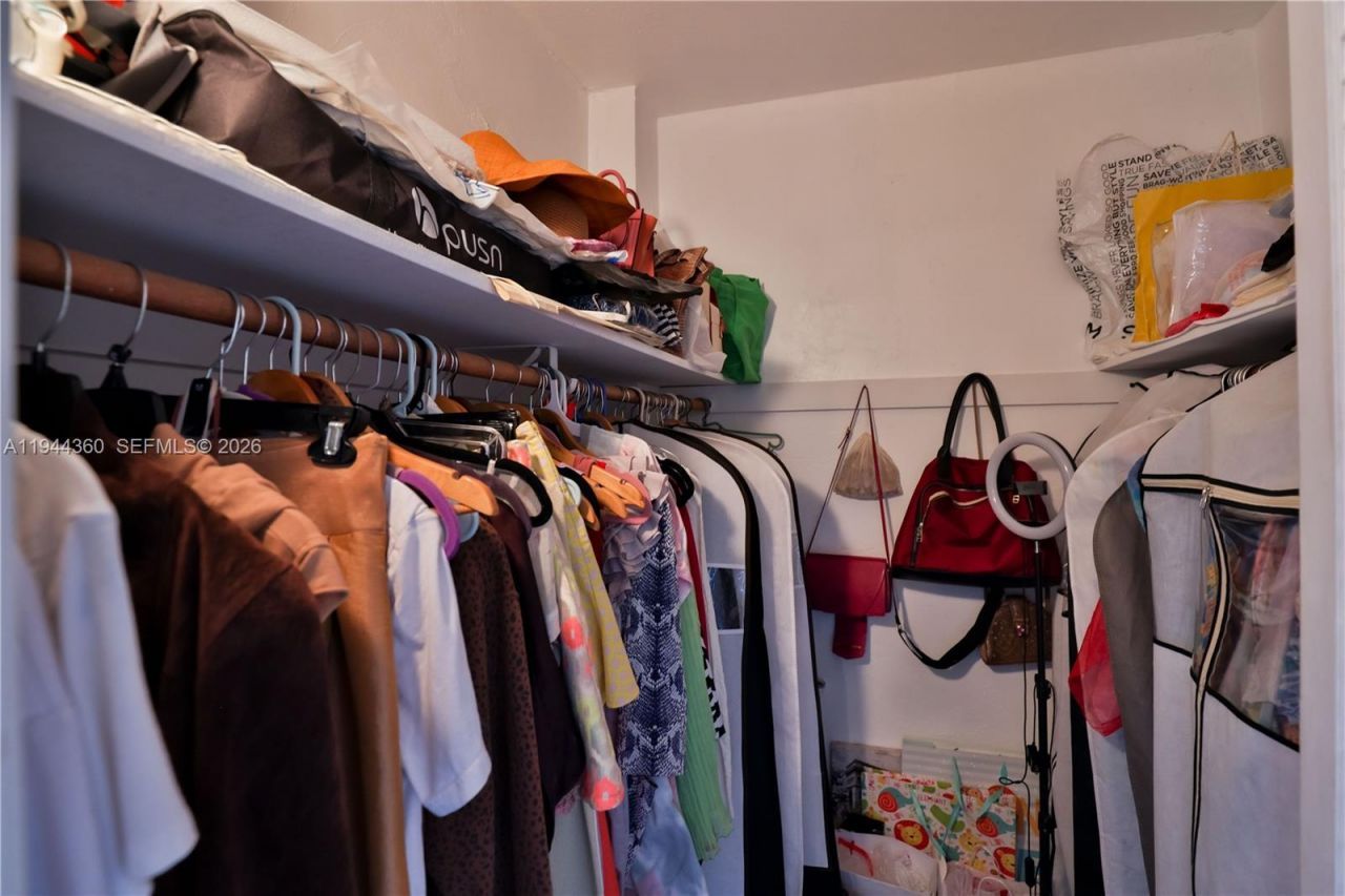 19380 Collins Ave, Unit 726, Sunny Isles Beach, FL 33160 Photo