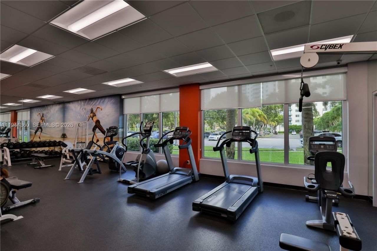 19380 Collins Ave, Unit 726, Sunny Isles Beach, FL 33160 Photo