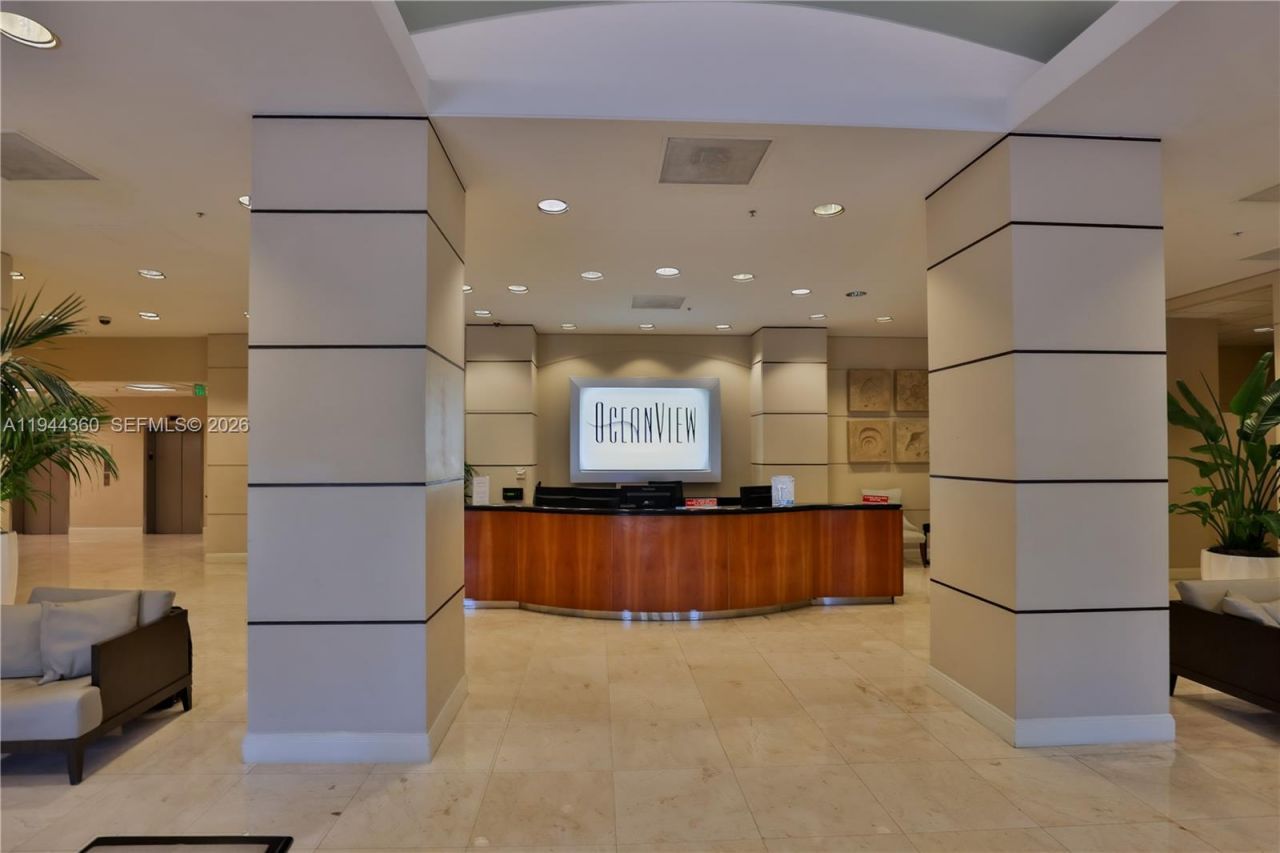 19380 Collins Ave, Unit 726, Sunny Isles Beach, FL 33160 Photo