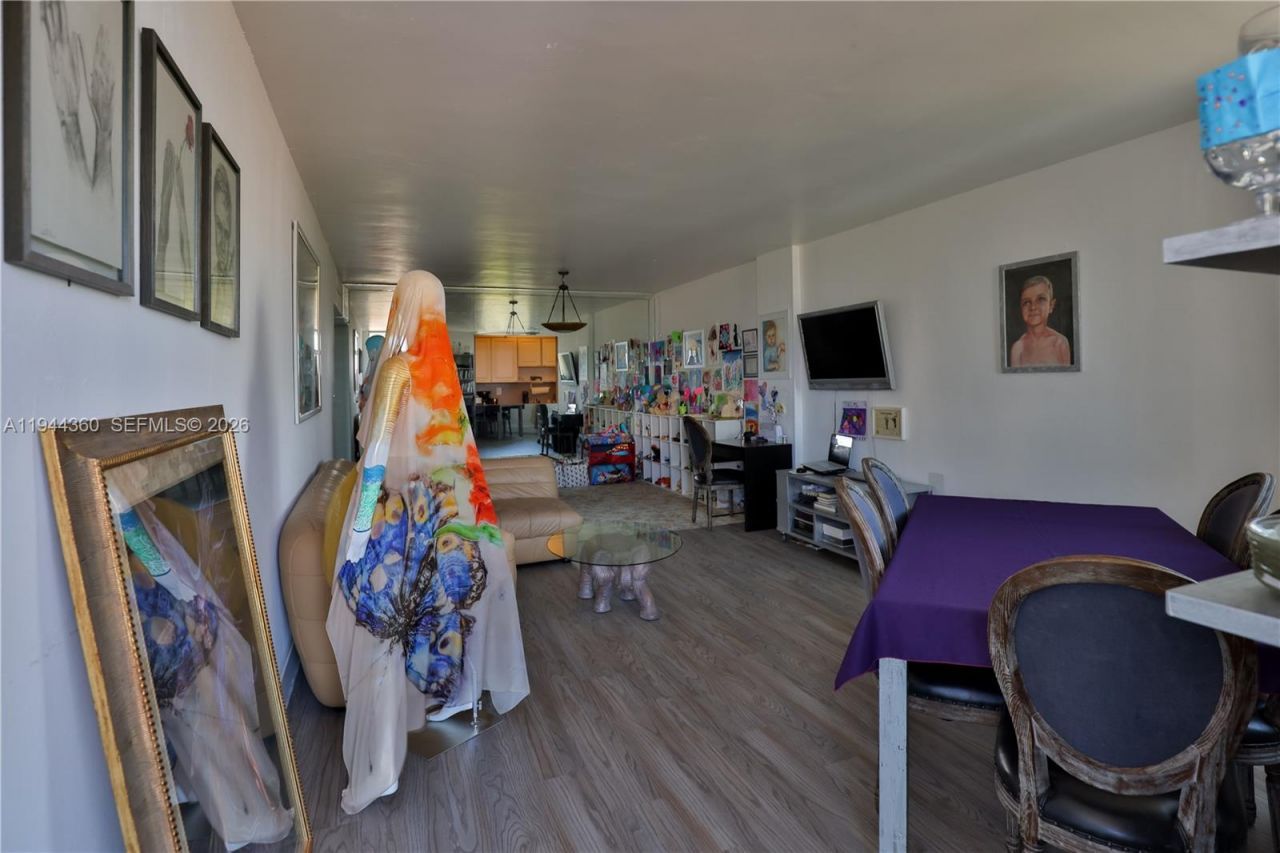 19380 Collins Ave, Unit 726, Sunny Isles Beach, FL 33160 Photo