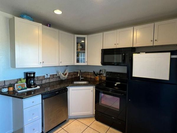 71 S Sable Boulevard, Unit B21, Aurora, CO 80012