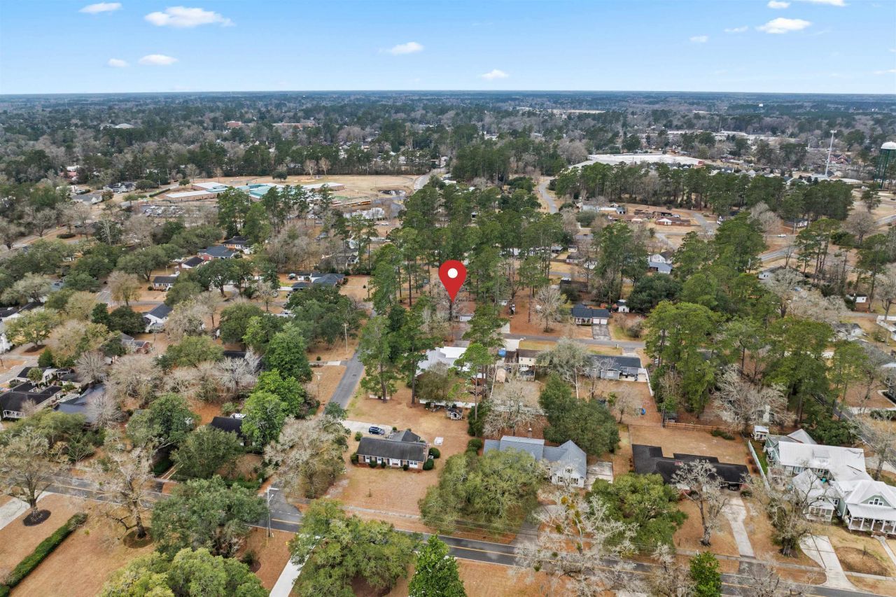 206 Magrath Ave. Photo 39