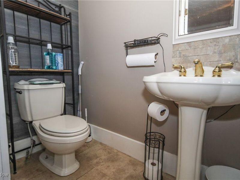 329 S Chestnut Street, Barnesville, OH 43713 Photo 21