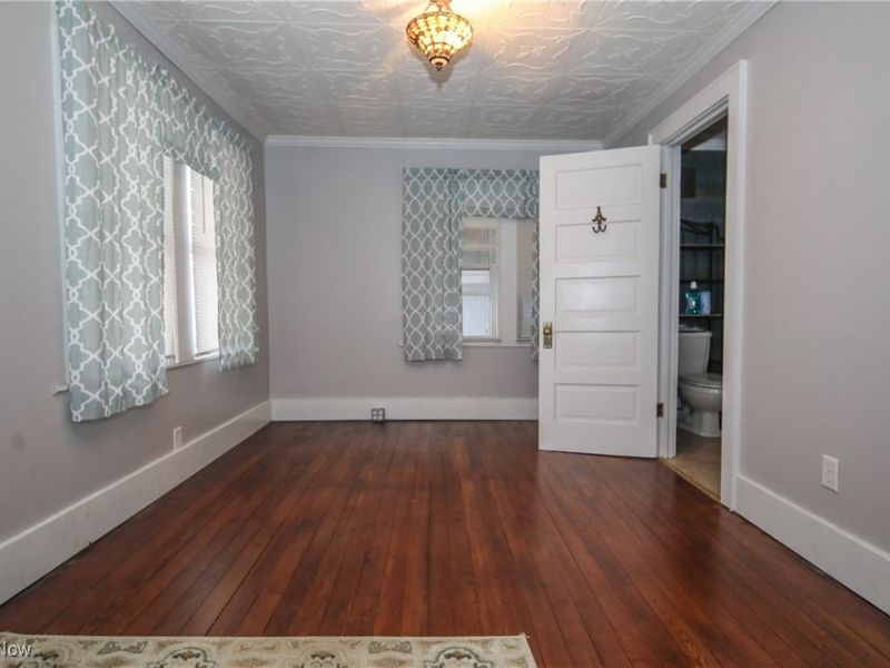 329 S Chestnut Street, Barnesville, OH 43713 Photo 7